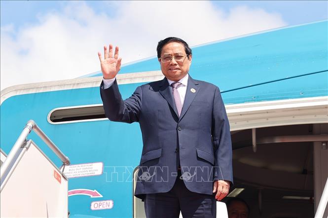 Thủ tướng Phạm Minh Chính kết thúc chuyến thăm chính thức Vương quốc Campuchia và tham dự Hội nghị cấp cao ASEAN lần thứ 40, 41 và các Hội nghị cấp cao liên quan.