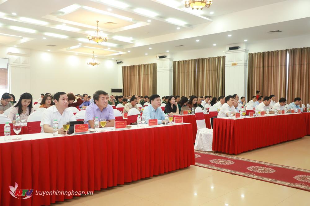 Các đại biểu dự hội nghị tại điểm cầu chính tỉnh Nghệ An.