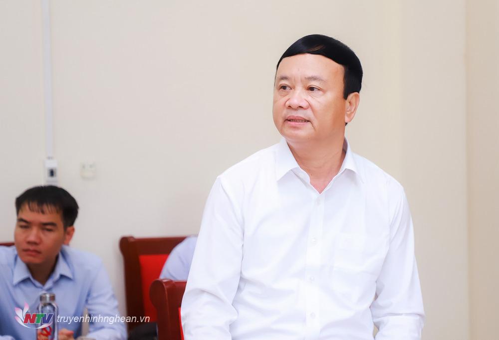 Bí thư Huyện uỷ Tương Dương Nguyễn Văn Hải phát biểu tại cuộc làm việc.