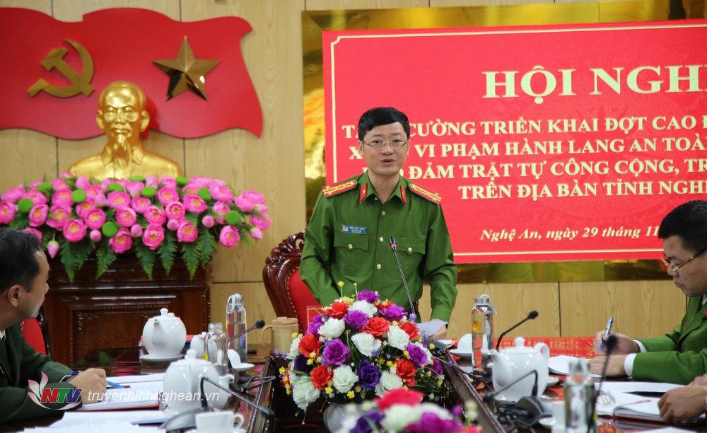 Đại tá Trần Ngọc Tuấn - Phó giám đốc Công an tỉnh phát biểu chỉ đạo tại Hội nghị 