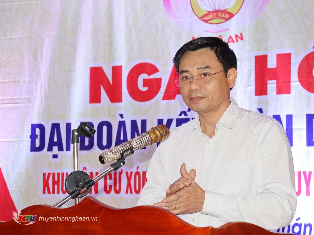 Đồng chí Hồ Lê Ngọc - Uỷ viên BTV, Trưởng Ban Nội chính Tỉnh uỷ phát biểu tại ngày hội.