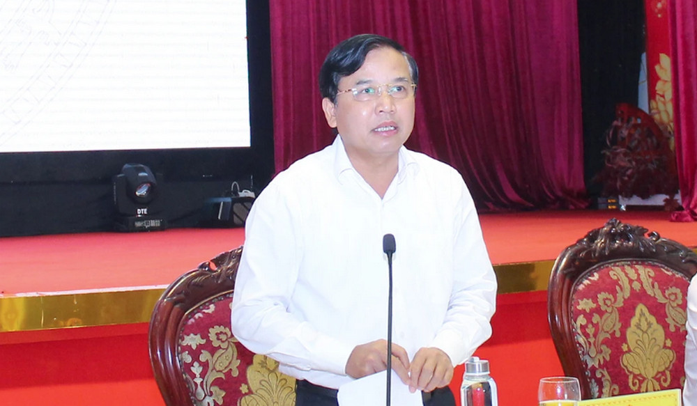 Phó Chủ tịch HĐND tỉnh Nguyễn Như Khôi phát biểu