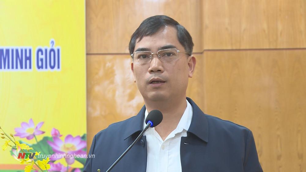 Đồng chí Nguyễn Văn Khoa – Phó Giám đốc Sở Giáo dục và Đào tạo Nghệ An phát biểu khai mạc. 