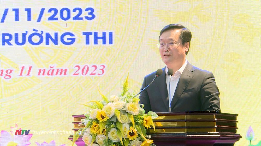 Chủ tịch UBND tỉnh Nguyễn Đức Trung phát biểu tại ngày hội.