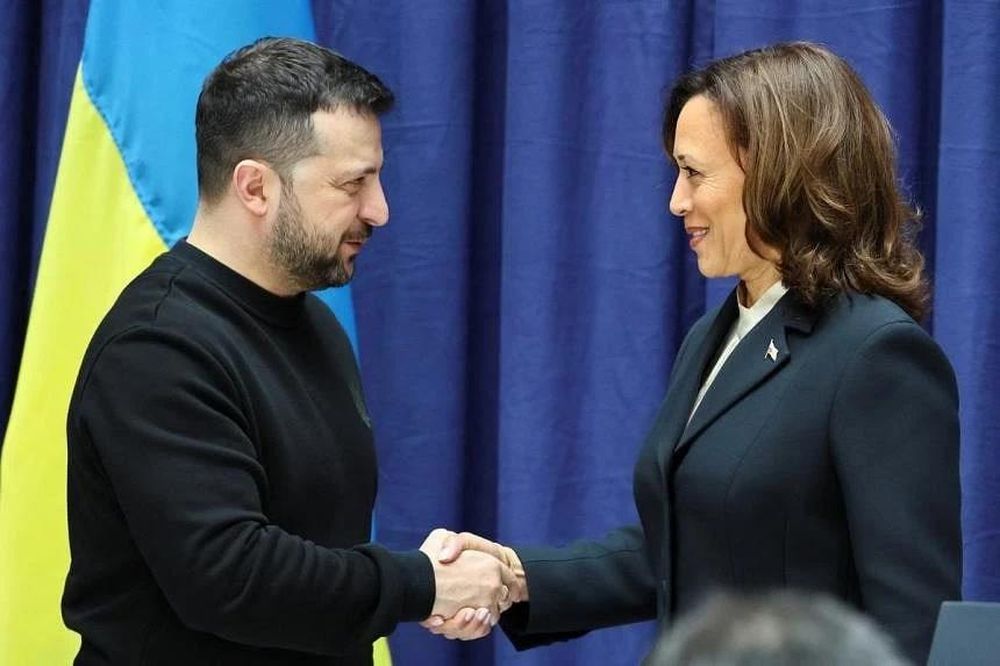 Phó Tổng thống Mỹ Kamala Harris gặp Tổng thống Ukraine Volodymyr Zelensky tại Hội nghị thượng đỉnh về hòa bình tại Ukraine ở Thụy Sĩ hôm 15-6. Ảnh: REUTERS