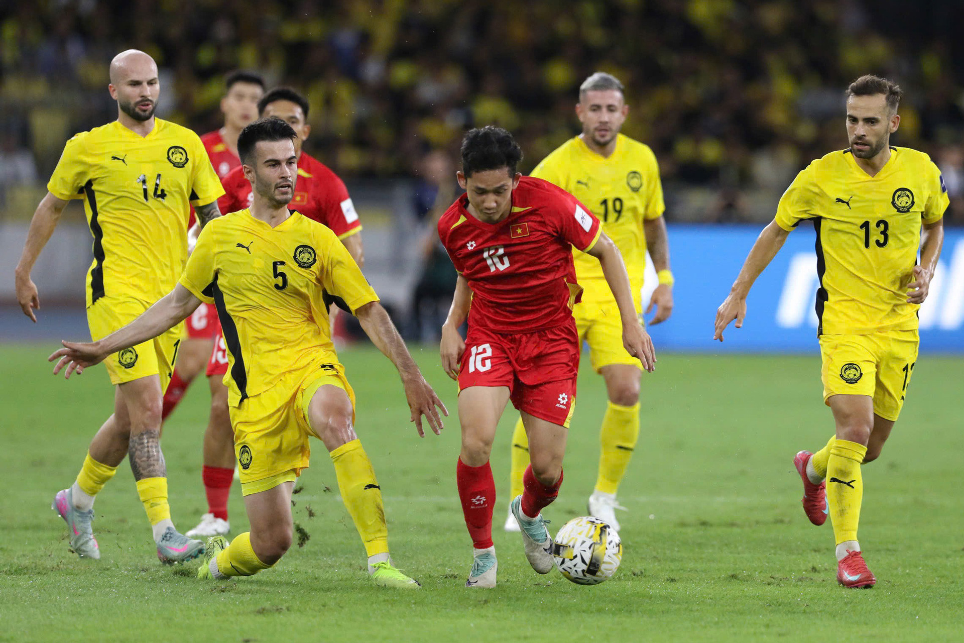 Phán quyết về việc Malaysia nhập tịch cầu thủ sai quy định vẫn chưa đưa ra