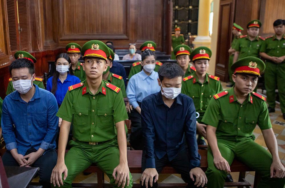 Các bị cáo tại tòa. Ảnh: CTV