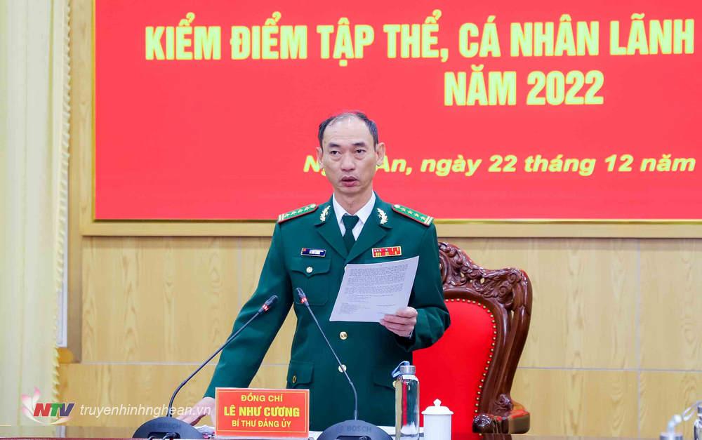 Đại tá Lê Như Cương - Bí thư Đảng ủy Bộ đội Biên phòng tỉnh trình bày báo cáo kiểm điểm tập thể Ban Thường vụ Đảng ủy. 