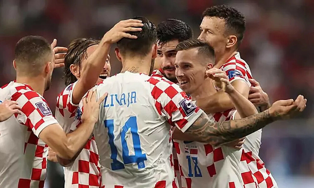 Cầu thủ Croatia mừng bàn ấn định thắng lợi 2-1 trước Morocco, ở trận tranh giải ba World Cup 2022 trên sân Khalifa International, thành phố Al Rayyan, Qatar tối 17/12. Ảnh: AP
