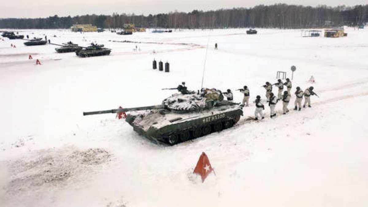 Tập trận Nga và Belarus ở khu vực huấn luyện Brestsky tại Belarus. Ảnh: Sputnik