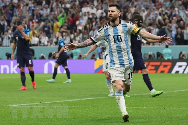 Messi đóng vai trò quyết định đến thành bại của Argentina. (Ảnh: AFP/TTXVN)
