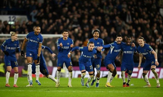 Chelsea đứng trước cơ hội giành một danh hiệu của mùa giải