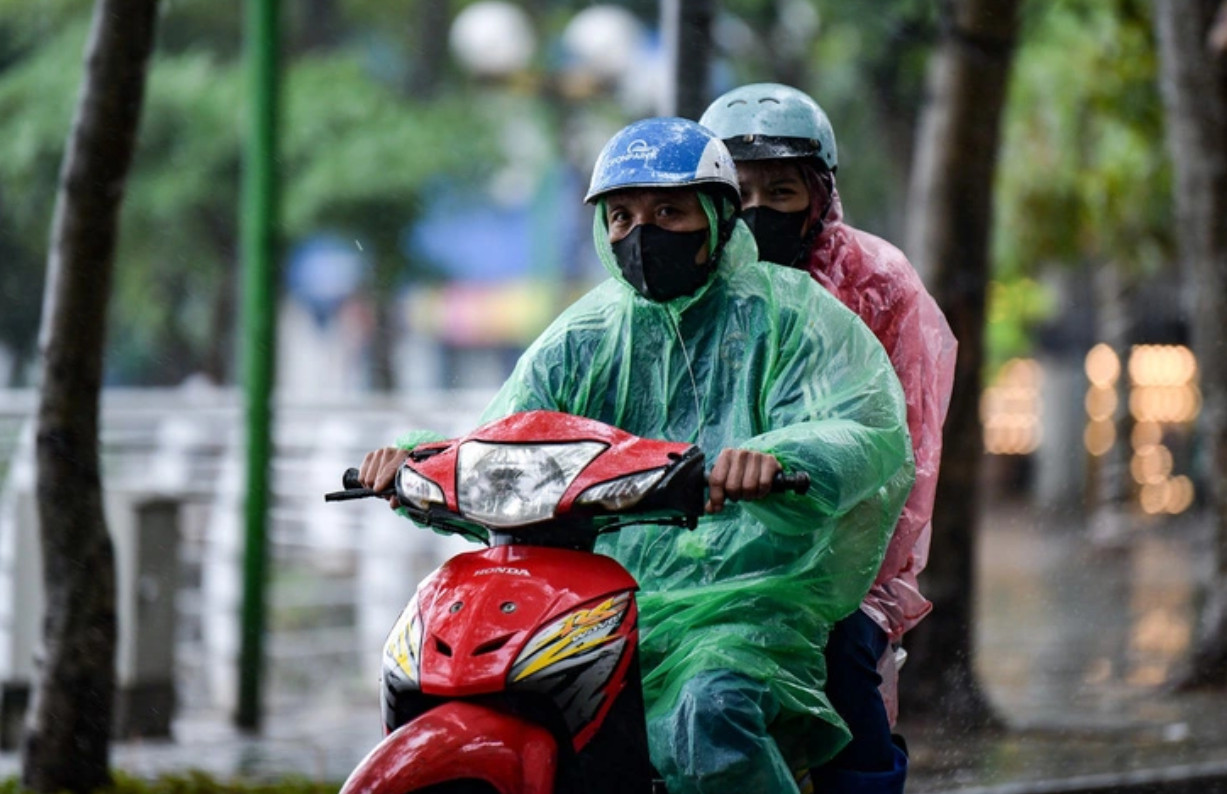 Bắc Bộ trời rét, Trung Bộ mưa to. Ảnh: internet