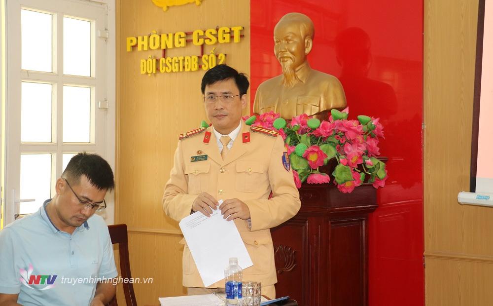 Đại diện lãnh đạo Phòng CSGT Công an tỉnh Nghệ An phát biểu