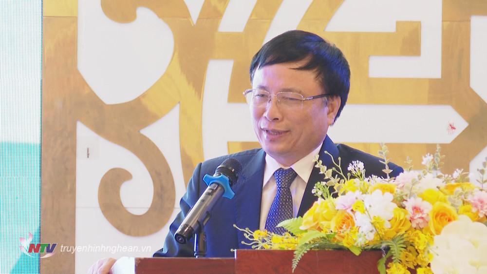Phó Chủ tịch UBND tỉnh Bùi Đình Long phát biểu chỉ đạo tại hội nghị.