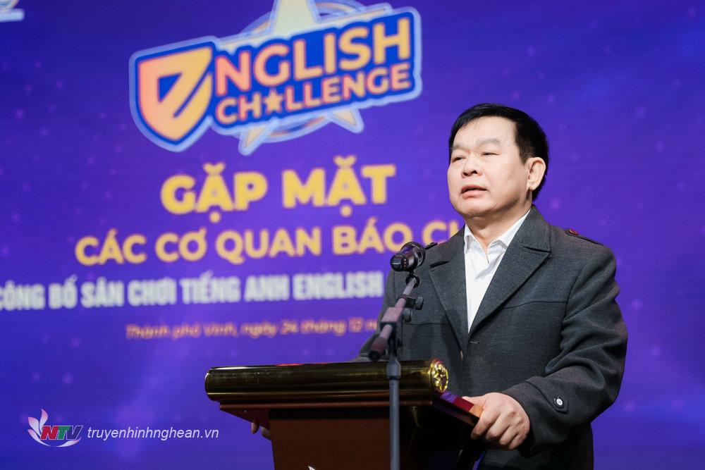 Ông Đào Công Lợi - Phó giám đốc Sở giáo dục và đào tạo Nghệ An, Phó trưởng Ban tổ chức phát biểu tại buổi gặp mặt.