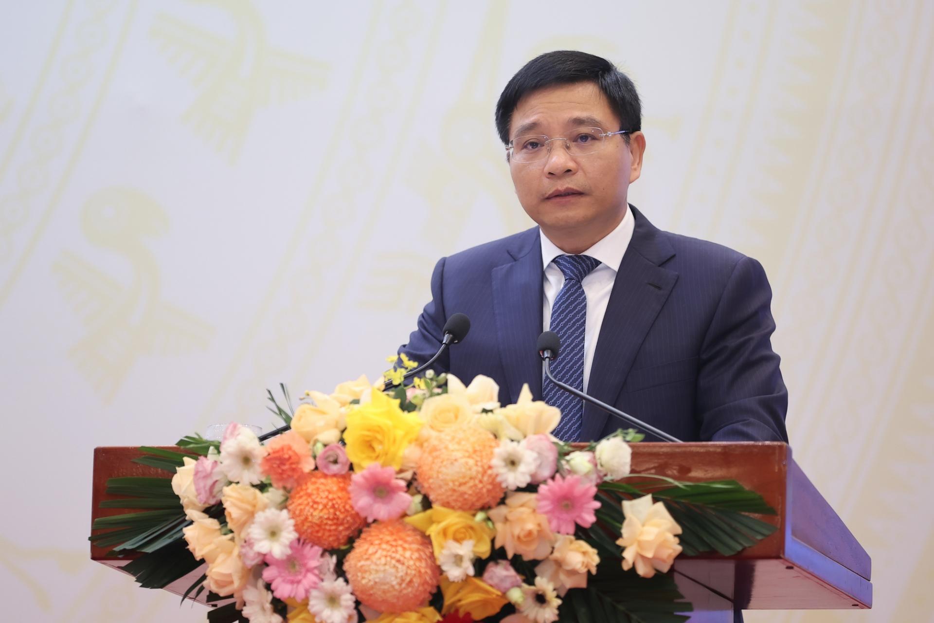 Bộ trưởng Bộ GTVT Nguyễn Văn Thắng phát biểu tại hội nghị - Ảnh: VGP