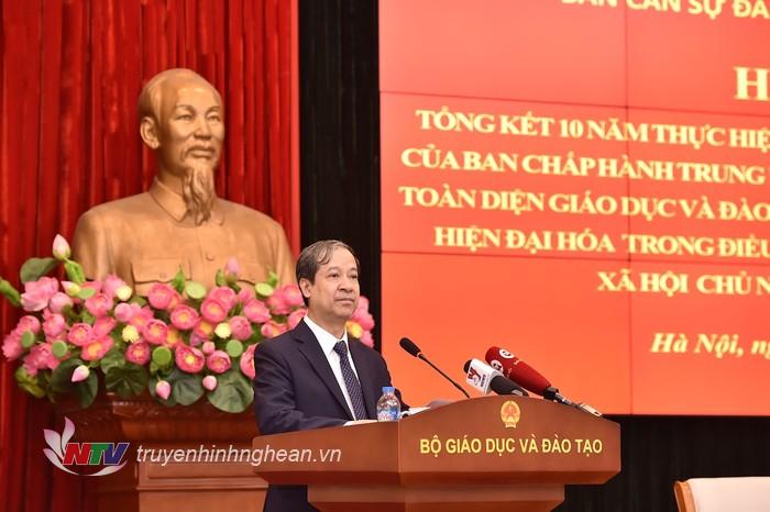 Bộ trưởng Bộ Giáo dục - Đào tạo Nguyễn Kim Sơn phát biểu kết luận hội nghị.