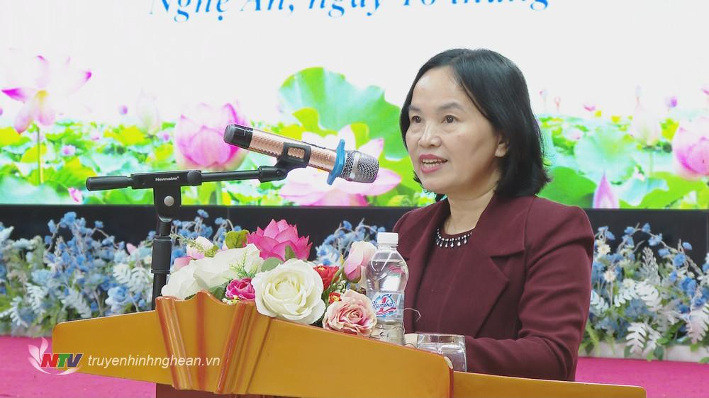 Phó Chủ tịch Sở Nông nghiệp và Phát triển Nông thôn Võ Thị Nhung phát biểu tại hội thảo.