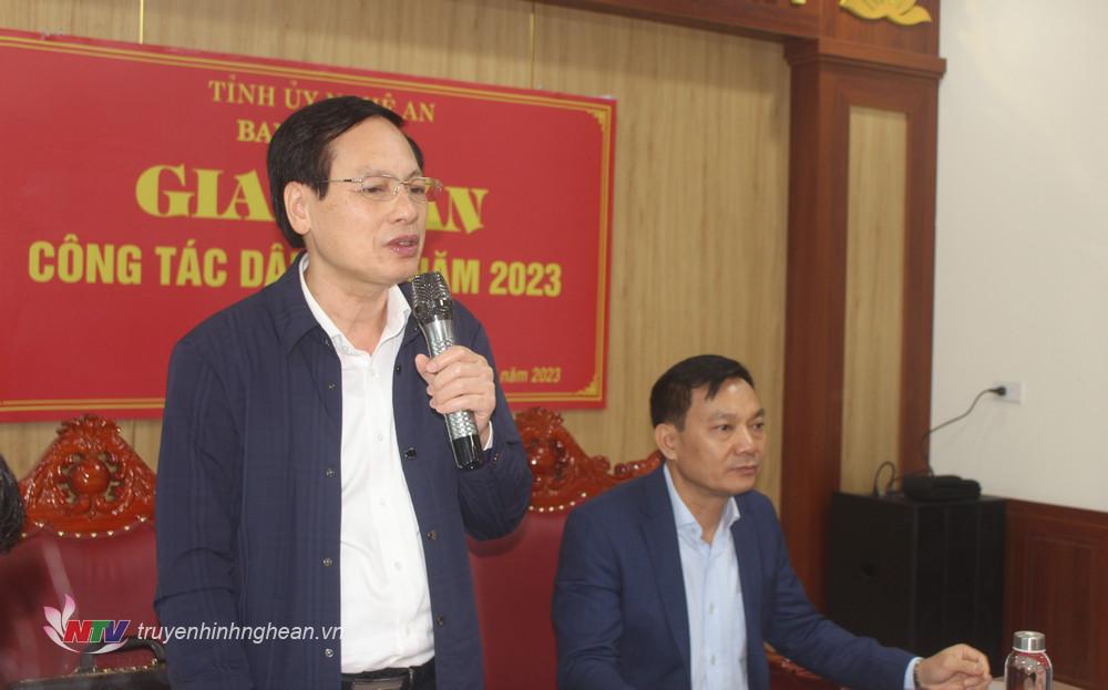 Đồng chí Nguyễn Mạnh Khôi - Phó Ban Thường trực ban Dân vận Tỉnh ủy phát biểu kết luận hội nghị.
