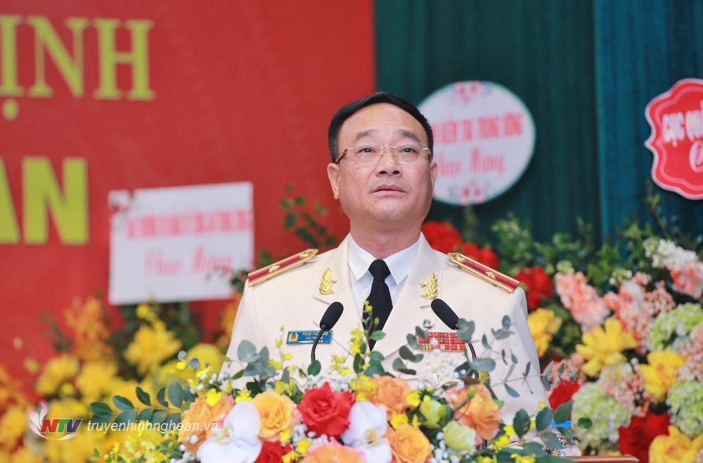 Thiếu tướng Phạm Thế Tùng - Tân Cục trưởng Cục An ninh chính trị nội bộ phát biểu nhận nhiệm vụ.