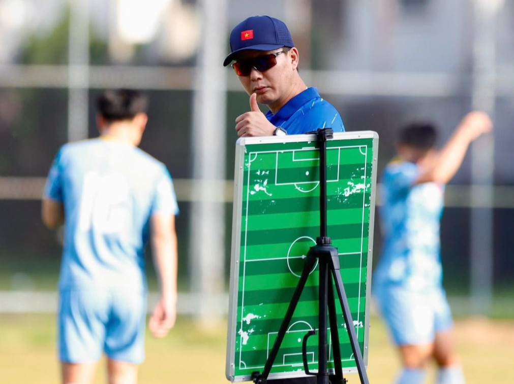 HLV Kim Sang Sik vẫn có những điều để tự tin giúp đội nhà giành HCV SEA Games 33