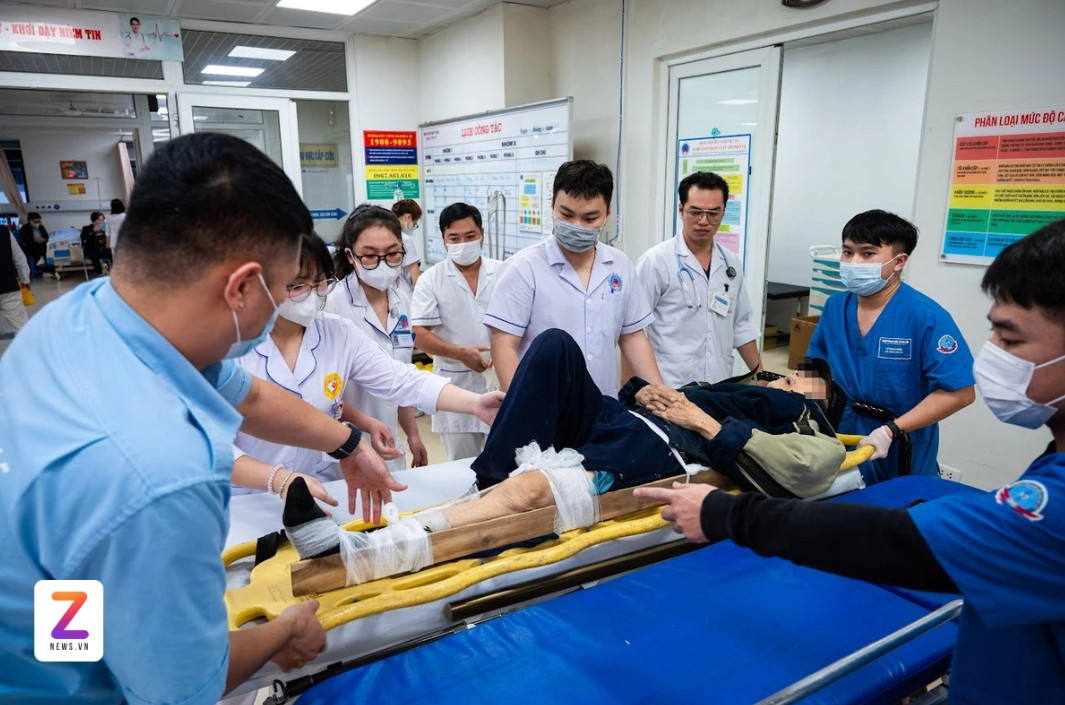 Theo quy định, người có hành vi xâm phạm thân thể, sức khỏe, tính mạng hoặc xúc phạm danh dự, nhân phẩm của nhân viên y tế sẽ bị xử lý nghiêm minh. Ảnh: Đinh Hà.