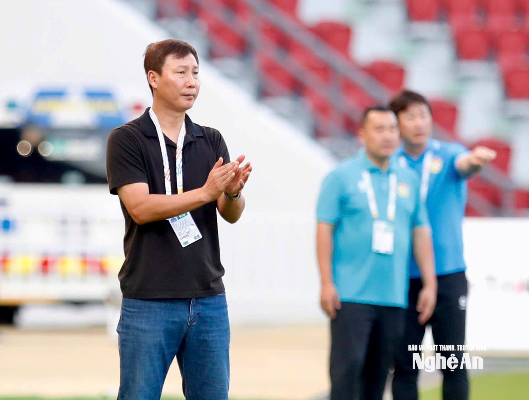 HLV Kim Sang Sik vì U22 Việt Nam chỉ ghi được 2 bàn thắng. Ảnh: Hải Hoàng