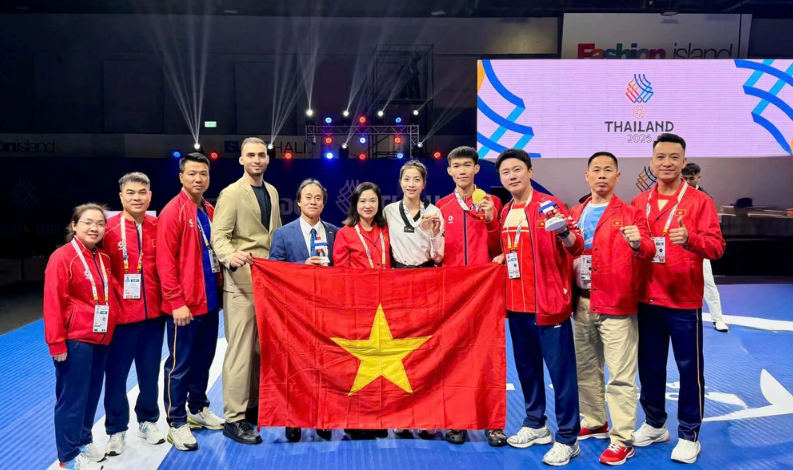Hồng Trọng giành tấm HCV mà taekwondo việt Nam đã chờ đợi sau 22 năm. Ảnh LĐ taekwondo Việt Nam