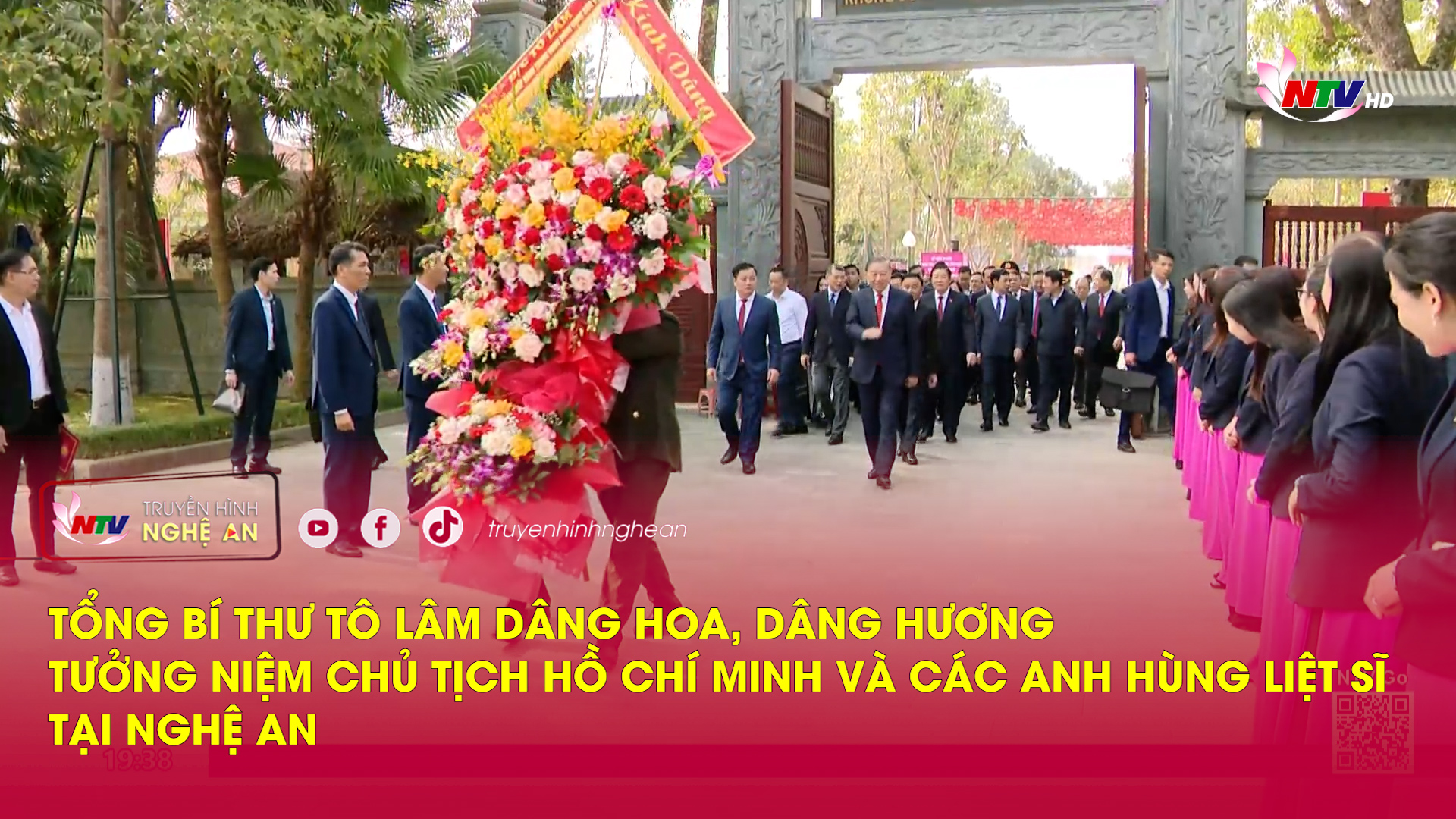 Tổng Bí thư Tô Lâm dâng hoa, dâng hương tưởng niệm Chủ tịch Hồ Chí Minh và các Anh hùng liệt sĩ