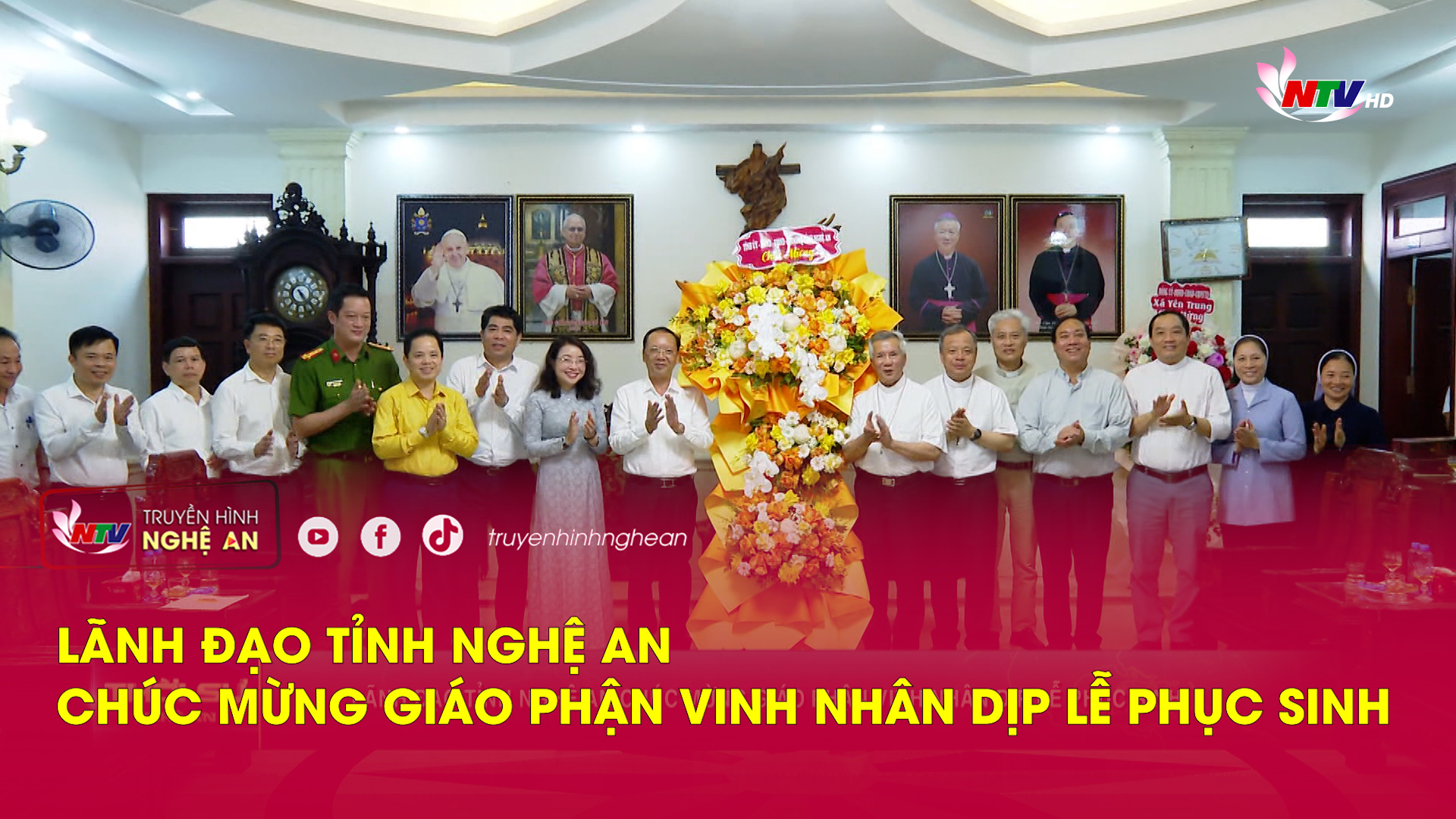Lãnh đạo tỉnh Nghệ An chúc mừng Giáo phận Vinh nhân dịp Lễ Phục sinh