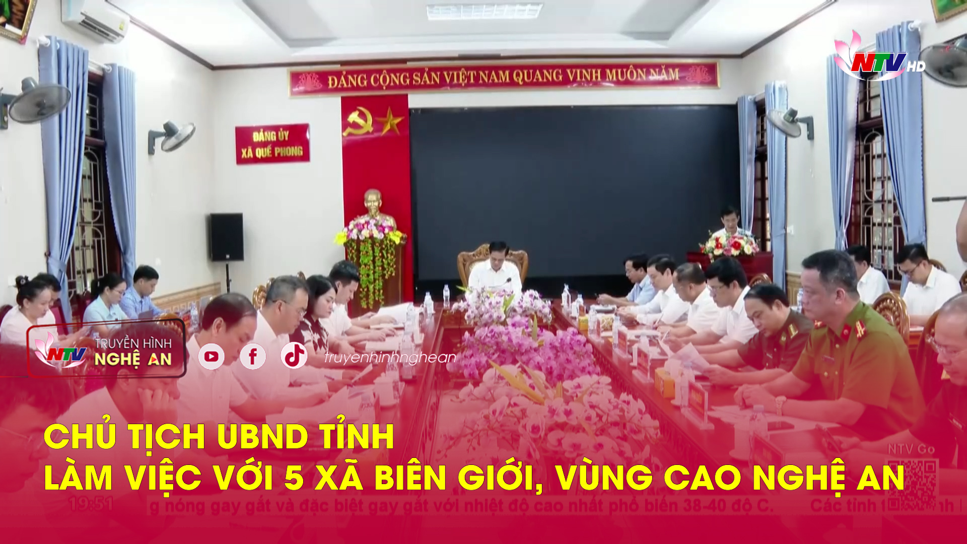 Chủ tịch UBND tỉnh làm việc với 5 xã biên giới, vùng cao Nghệ An
