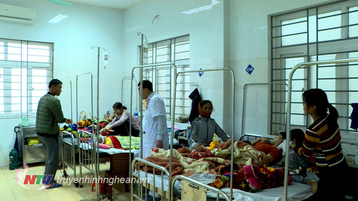 Các bệnh nhi đang điều trị tại hiện đang phải điều trị tại khoa Chấn thương- Bỏng Bệnh viện Sản nhi Nghệ An. 
