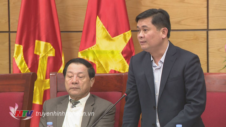 Chủ tịch UBND tỉnh Thái Thanh Quý kết luận phiên họp chiều nay.