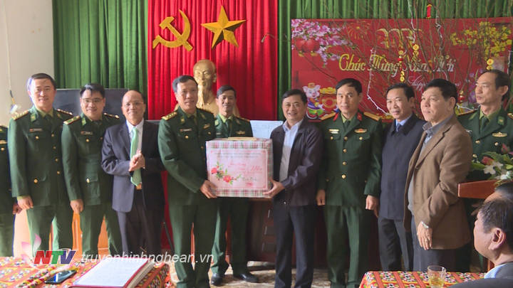 Chủ tịch UBND Tỉnh Thái Thanh Quý thăm, chúc tết tại huyện Quỳ Châu, Quế Phong 