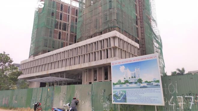 Công trình xây dựng trụ Sở Tài chính Nghệ An tọa lạc ở ngã tư đường Lenin - đường Duy Tân.