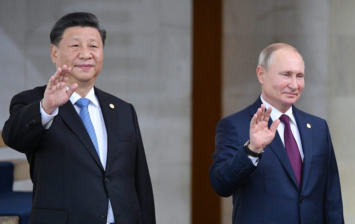 Chủ tịch Trung Quốc Tập Cận Bình (trái) và Tổng thống Nga Vladimir Putin tại hội nghị thượng đỉnh BRICS ở Brasilia, Brazil, năm 2019. Ảnh: Sputnik