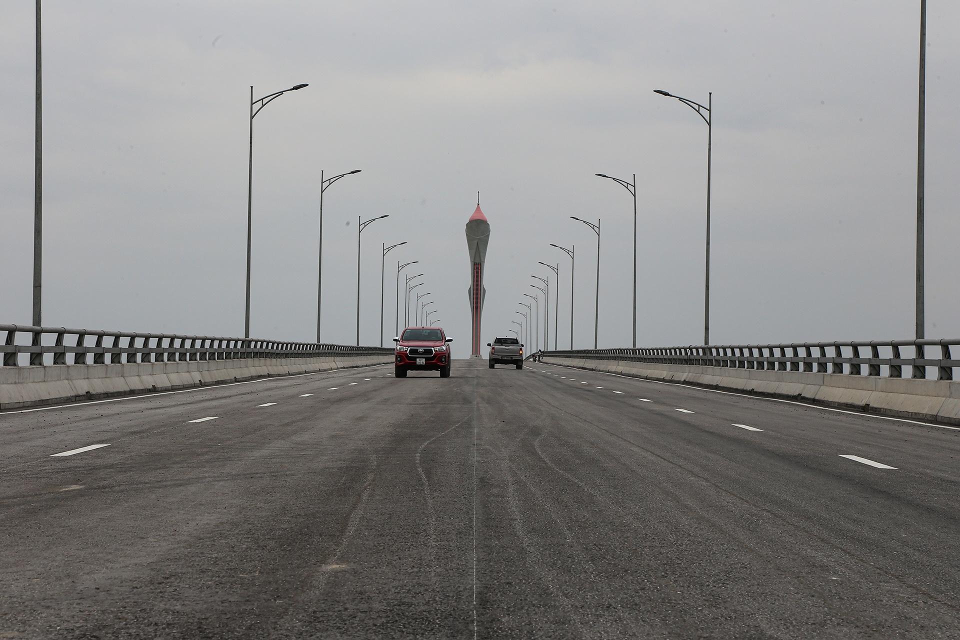 Cầu Cửa Hội - điểm nhấn mới của du lịch biển Cửa Lò năm 2021.