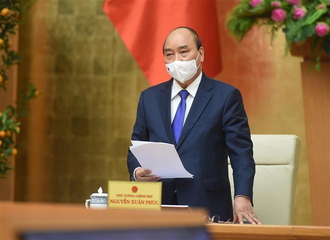 Thủ tướng Nguyễn Xuân Phúc phát biểu tại cuộc họp. 