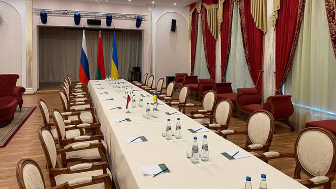 Belarus là nước chuẩn bị địa điểm cho cuộc hội đàm giữa phái đoàn Ukraine và Nga. Ảnh: Twitter.