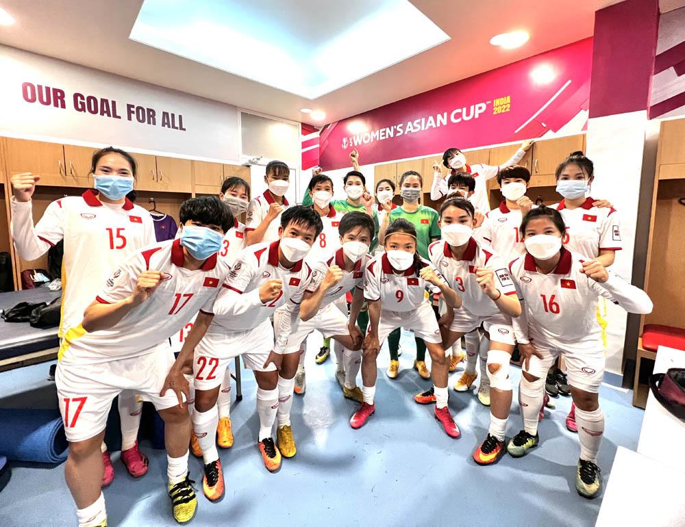 Tuyển nữ Việt Nam nhận thưởng 1 tỷ trước trận quyết đấu Đài Loan