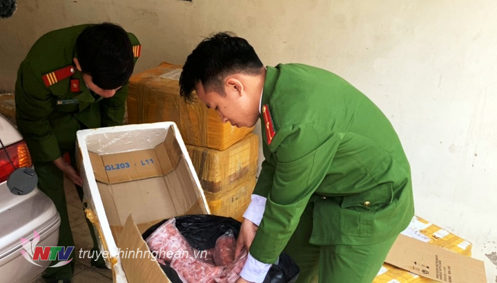 Công an TP Vinh bắt vụ vận chuyển 300kg ngọc kê không rõ nguồn gốc
