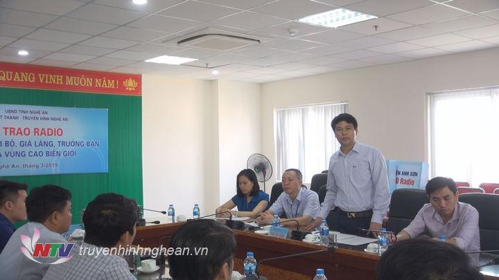 Đồng chí Phan Văn Thắng - Phó Giám đốc Đài PTTH Nghệ An phát biểu tại lễ trao tặng.