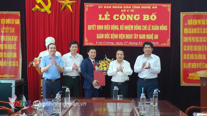 Công bố Quyết định bổ nhiệm Giám đốc Bệnh viện Đa khoa khu vực Tây Nam Nghệ An