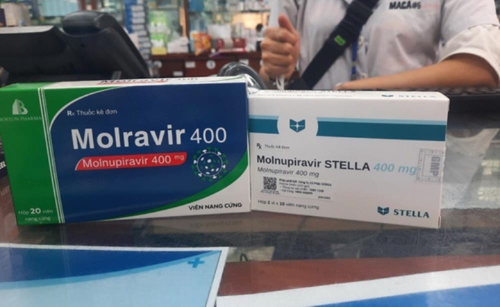 Thuốc kháng virus Molnupiravir bán tại nhiều hiệu thuốc khu vực TP.HCM. (Ảnh: Suckhoedoisong)