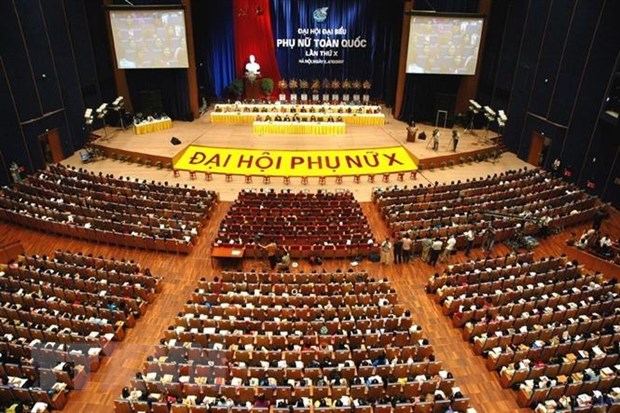 Lễ khai mạc Đại hội đại biểu Phụ nữ toàn quốc lần thứ X (10/2007).  