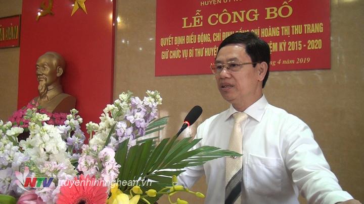 Phó Bí thư Thường trực Tỉnh uỷ Nguyễn Xuân Sơn phát biểu giao nhiệm vụ.