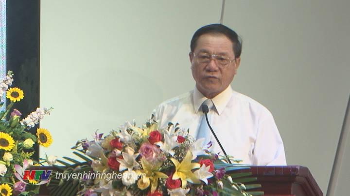 Phó Chủ tịch UBND tỉnh Lê Minh Thông phát biểu tại buổi lễ.
