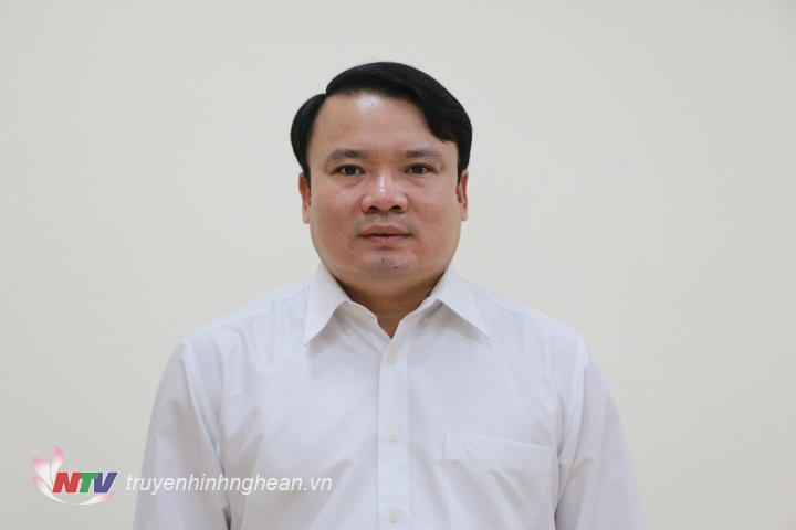 Chân dung tân Bí thư Huyện ủy Đô Lương  Phùng Thành Vinh.