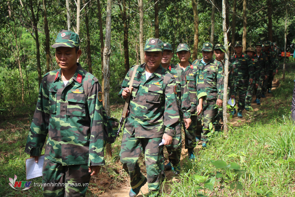  Đảng bộ Quân sự huyện Con Cuông sơ kết 5 năm thực hiện Chỉ thị 184